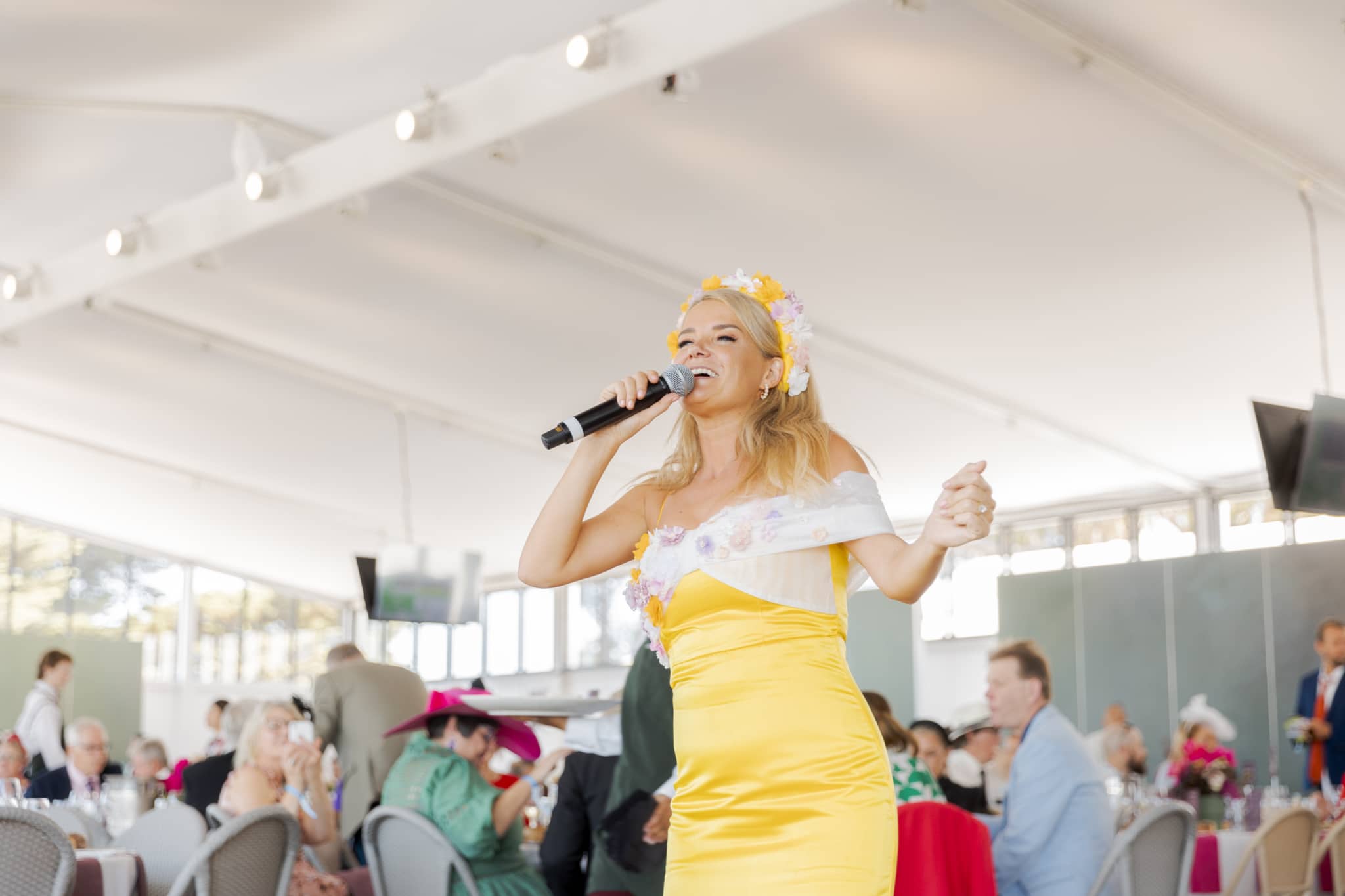 Melbourne's Best Singers & Vocalists | Top Dog Entertainment